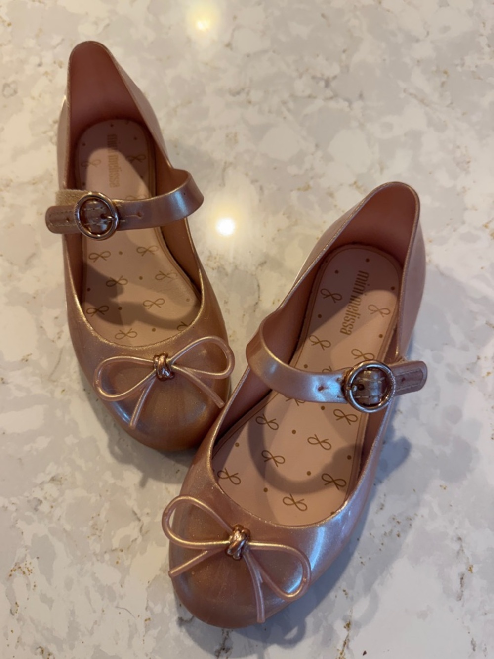 Mini Melissa Girls' “Sweet Love” Mary Jane Bow Flats - Rose Gold -11T